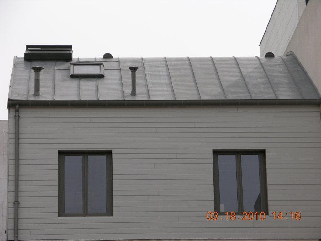 Immeuble Puteaux - toiture zinc joint debout neuve