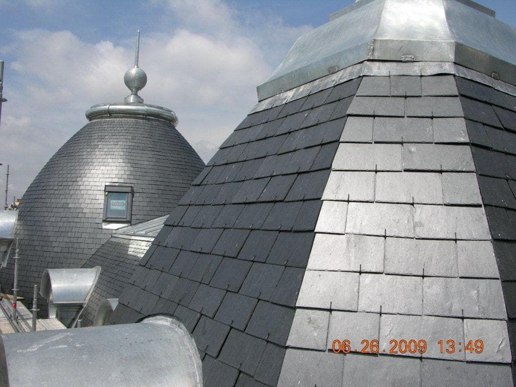 Renovation de couverture - ardoises et zinc